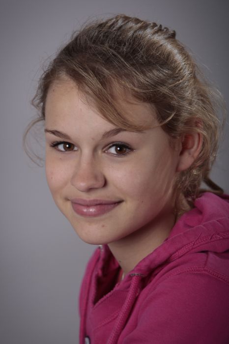 Pasfoto Anne de Wit