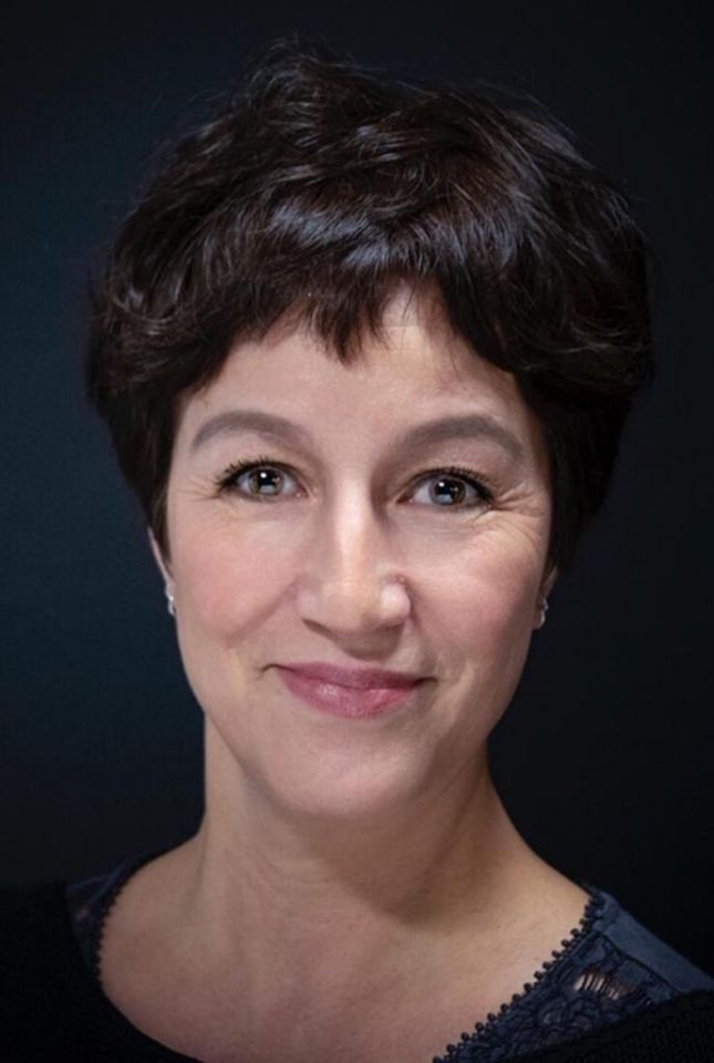 Pasfoto Anouk Ooteman
