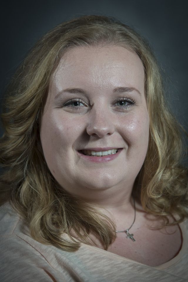 Pasfoto Ilonka Dekker